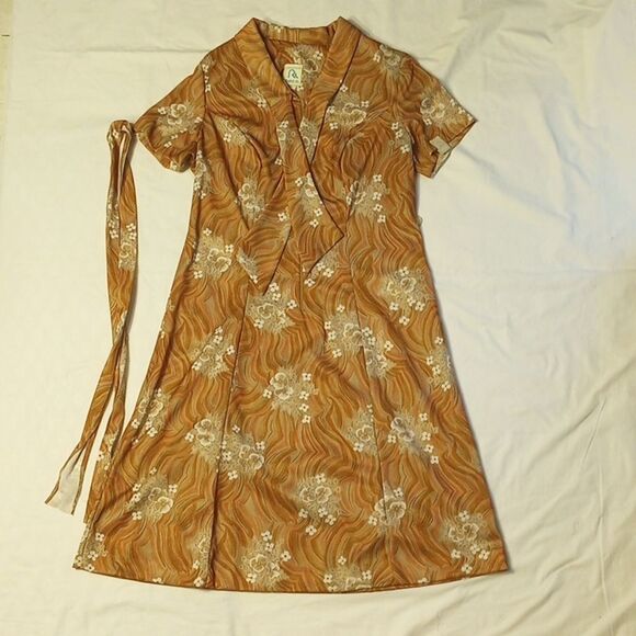 Vintage 1960's Orange and Pink Floral Dress - Picture 1 of 16